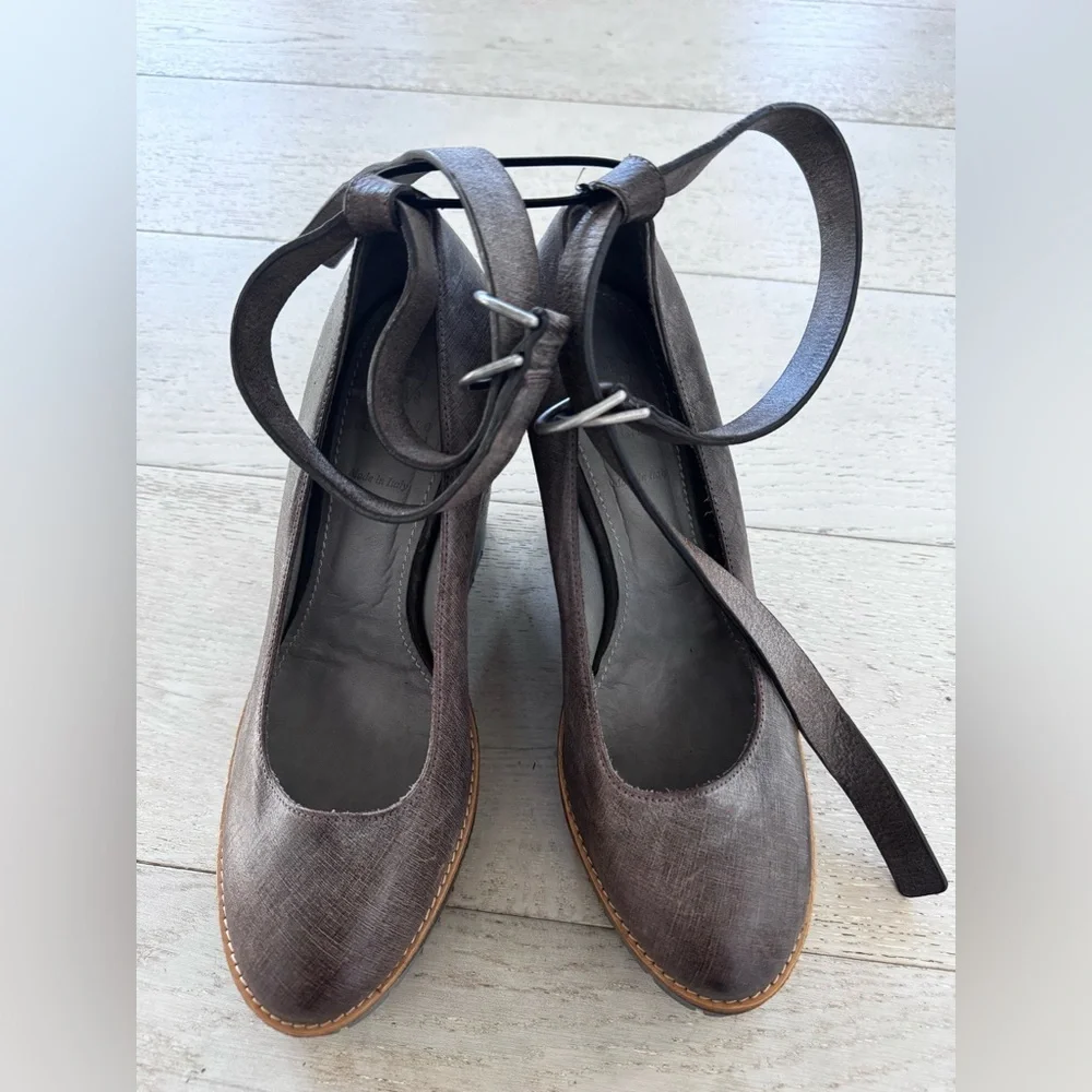 Brunello Cucinelli Designer Platform Leather Wedges Heels 40 US 9.5-10